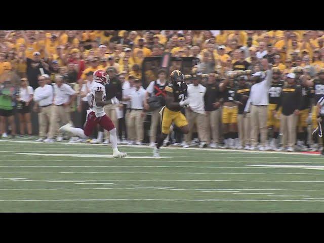 Hawkeyes' Kaleb Johnson leads nation in rushing yards