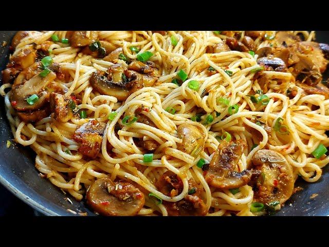 Easy & Tasty Garlic Butter Pasta Recipe | Garlic Butter Mushrooms Recipe