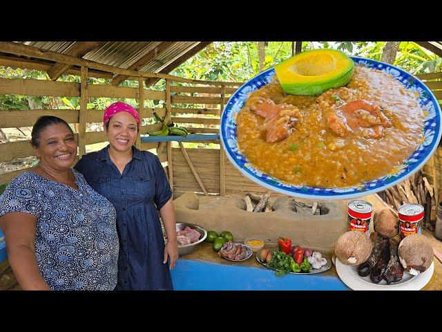 ASOPAO DE GALLINA CON PLÁTANO MADURO. MARILUZ SACA Aceite De Arreque. LA VIDA DEL CAMPO