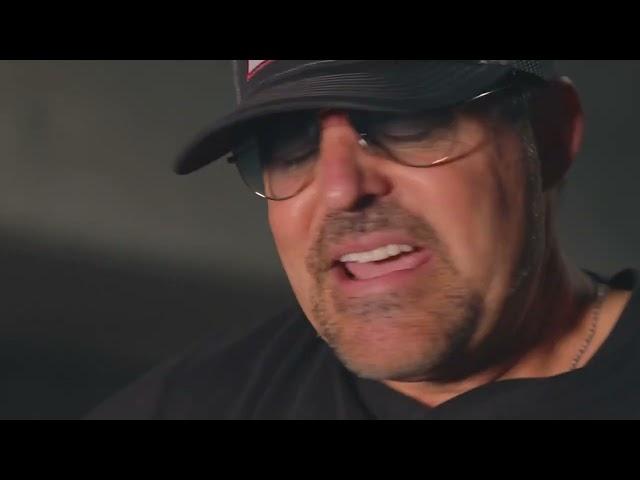Carl Wayne Meekins performs Thomas Rhett’s “Die a Happy Man”