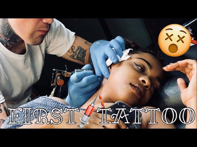 ISSA VLOG | GETTING MY FIRST TATTOO | SOLELYTONIA