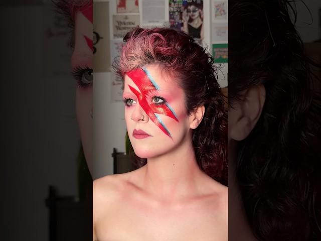 obligatory david bowie post #davidbowie #bowie #makeuptoturial #aladdinsane #makeup