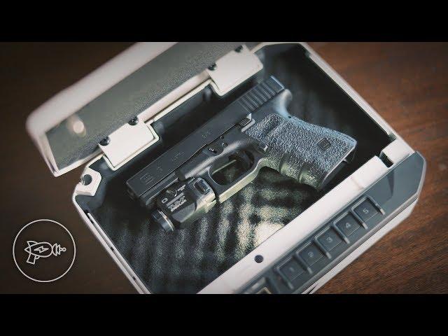 Best Handgun Safes for Bedroom Quick Access [Review]