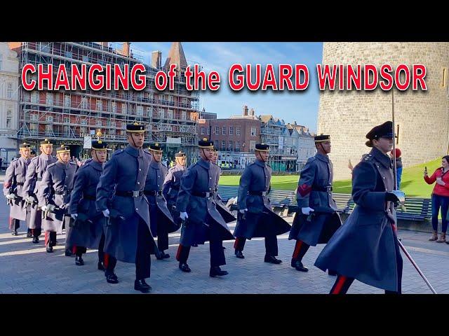 WINDSOR CASTLE GUARD Queen's Gurkha Engineers with Band of the Brigade of Gurkhas NEW