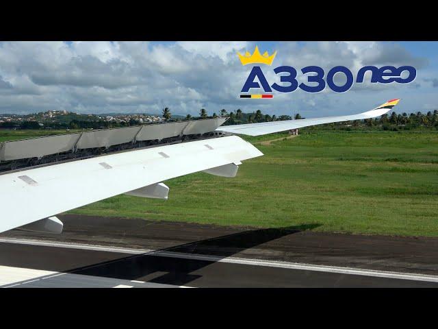 Air Belgium Airbus A330-900neo BEAUTIFUL Approach & Landing in the Caribbean 