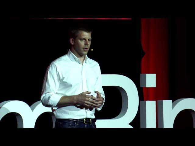 The Secret of Starting Over | Edward Hartwig | TEDxAmRingSalon