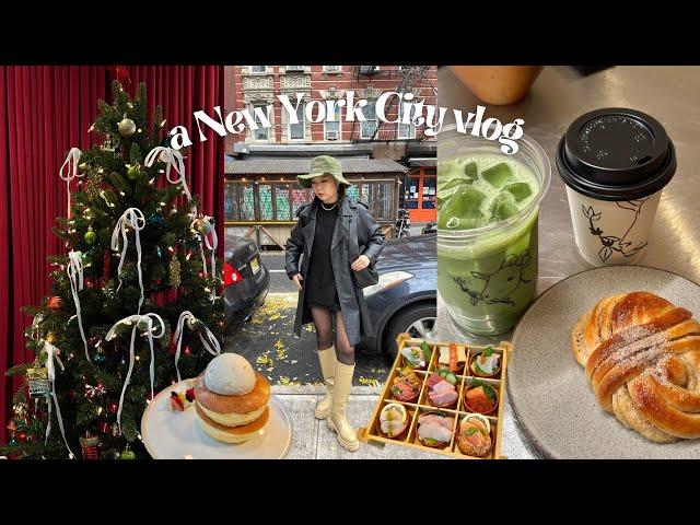 Living in NYC | Christmas shopping/errands, trying new restaurants & cafe hopping!