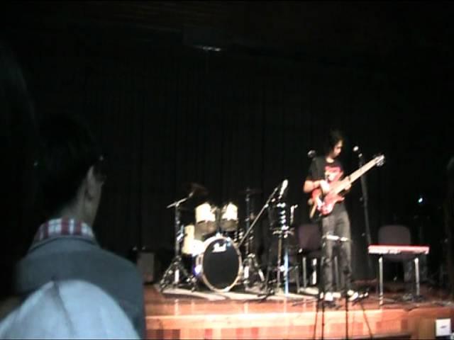 Mattheus Amadeus Aditirtono -Mission Impossible- (Bass Solo) Live at AICM Auditorium, Sydney