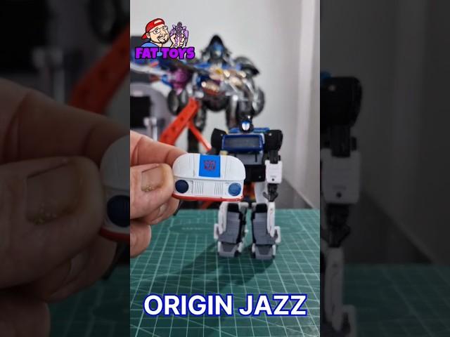 Transformers Buzzworthy Bumblebee Origin Jazz #transformerslegacy #hasbro #trend #toys #coleções