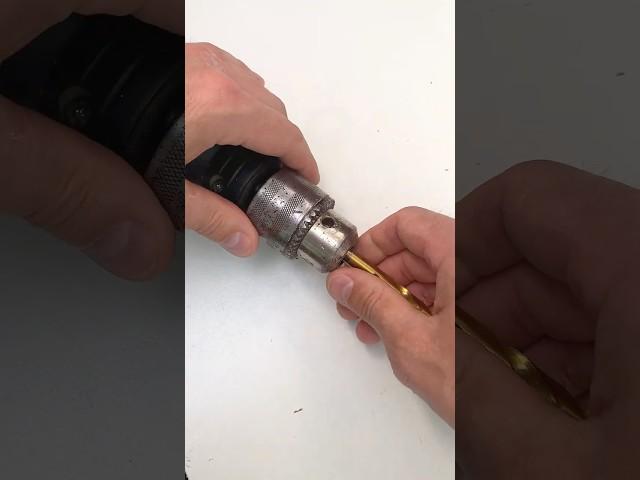 This life hack is sure to be useful to you in construction.  #diy #tips #shorts