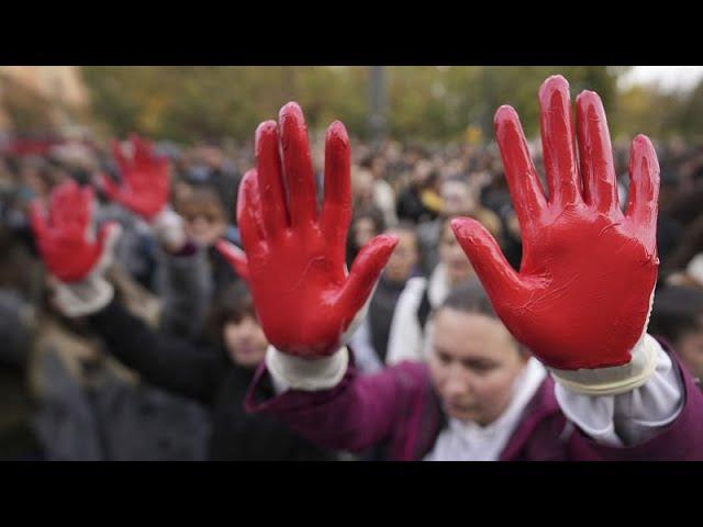 Serbian protesters demand arrests after railway station canopy collapse killed 14