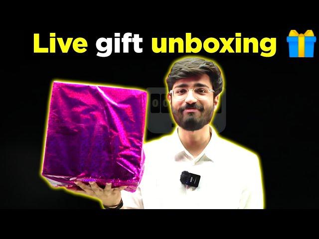 GIFT UNBOXING LIVE II Alakh sir gift to ritik sir, ll #alakhsir