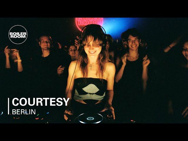 Courtesy | Boiler Room Berlin: Kulør x Radiant Records