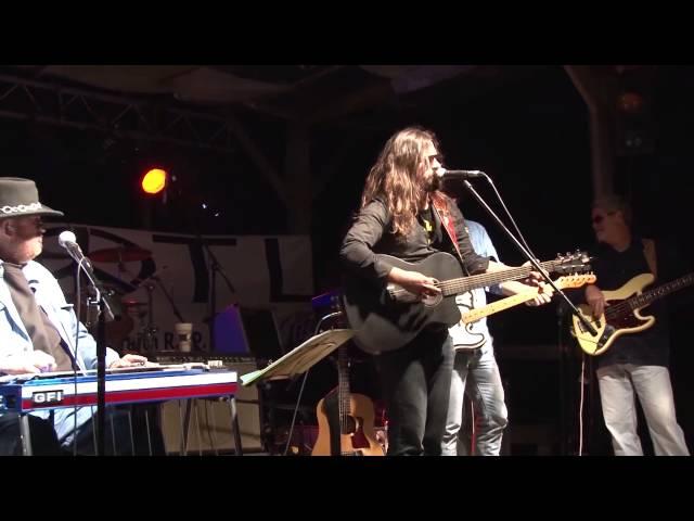 Lonesome, On'ry and Mean, Shooter Jennings with Waymore's Outlaws