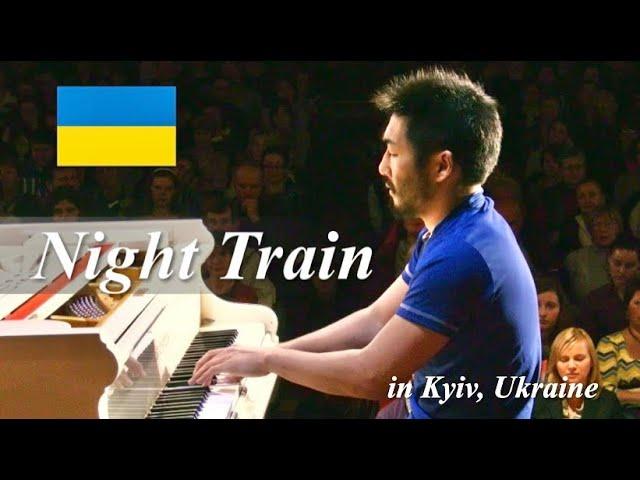 I played the music about【Ukrainian Night Train】in Ukraine