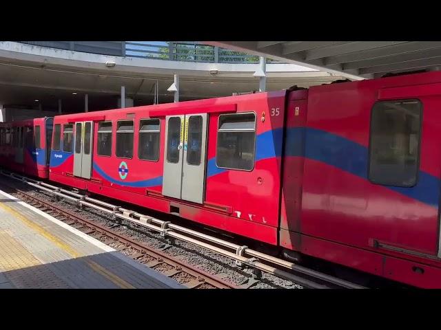 How the Docklands Light Railway is Powered