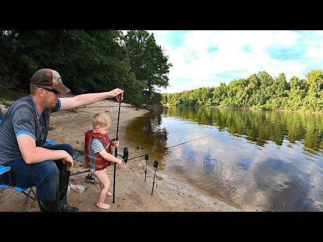 2,500 mile Fishing Adventure - PART 2: Fishing Mississippi!