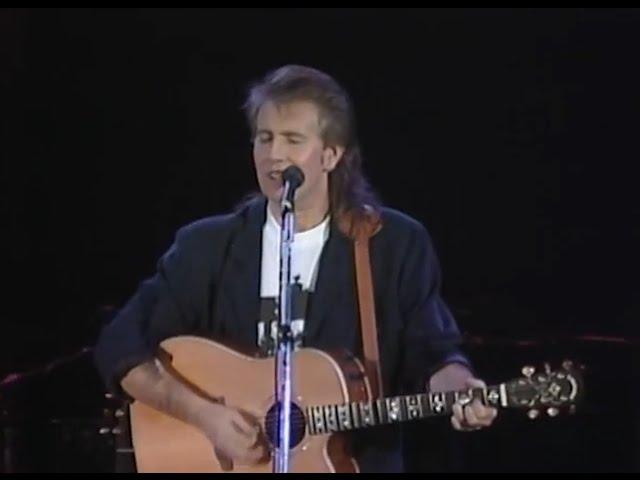 Crosby, Stills & Nash - Wind On The Water - 11/26/1989 - Cow Palace (Official)