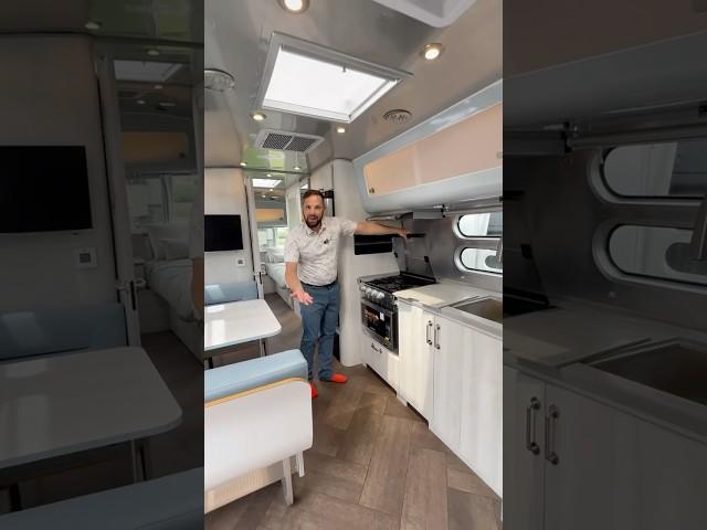 Quick tour Airstream International 28RB #airstream #rvlife #rv #camping #travel