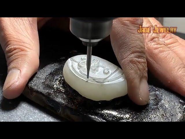 Jade carving tutorial! How to process and carve an exquisite piece of jade with a dragon