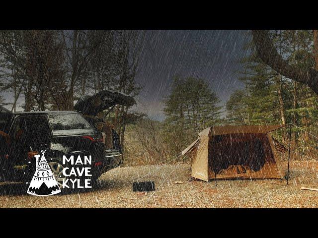 SOLO CAMPING IN THE RAIN - alone in the forest - cooking , relaxing with natural sound  • in Korea