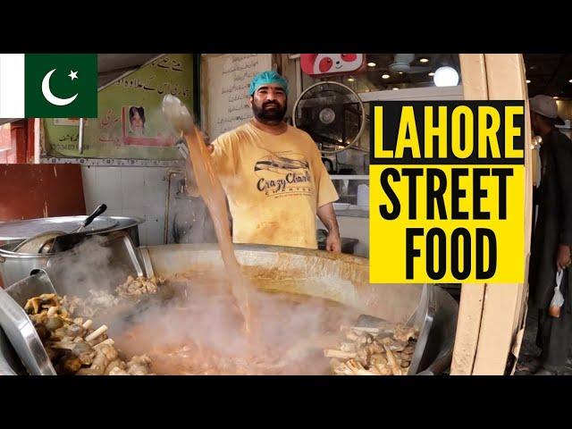 ULTIMATE LAHORE STREET FOOD TOUR 