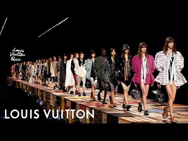 Women's Spring-Summer 2025 Show | LOUIS VUITTON