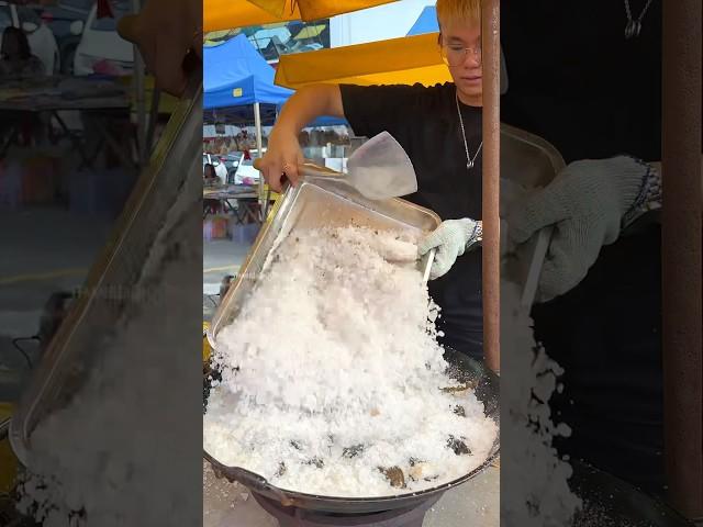 Must-Try! Steamed Crabs in Salt in Malaysia