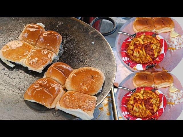 Maharashtra Ka Famous Dish Misal Pav Cheapest Misal Pav In Nagpur Only At Rs 25/- Indian Street Food