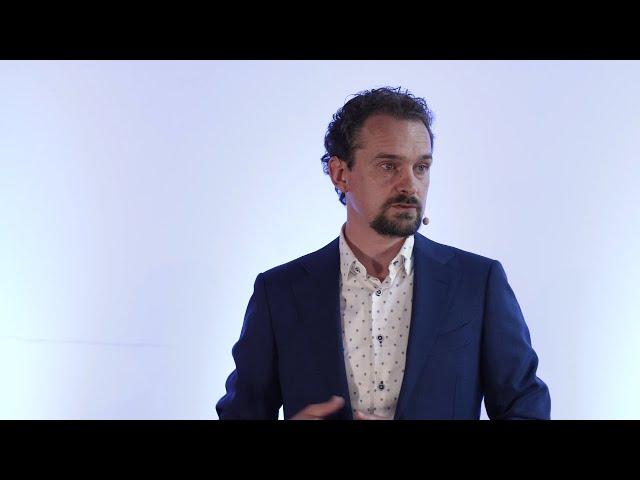 What makes a career successful? | Jos Akkermans | TEDxVUAmsterdam