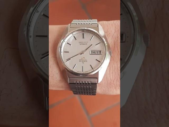 Seiko lm special 5216/8020 nguyên zin củ máy dây khóa,size 37mm giá 7.5tr liên hệ: 0915184140 (zalo)