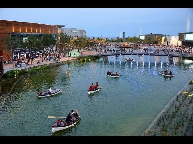 Places to see in ( Zaragoza - Spain ) Puerto Venecia