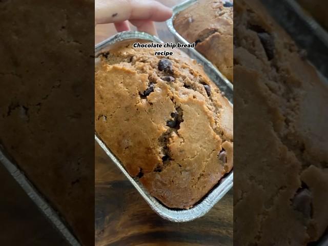 Easy Chocolate chip bread recipe- for breakfast or dessert. #breadrecipe #bread #christmas #bake