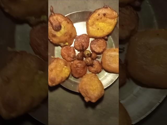  CRUNCHY Bengali Village Style Pakoda Recipe | ASMR Sounds | Mousumi's Cooking Way  #food #recipe