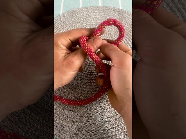 Clove Hitch Knot – The Easiest Way to Tie a Secure Loop #knots #camping #bushcraft