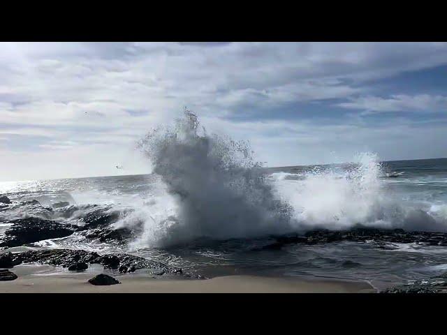 Beach Metal detecting, beautiful beach ￼