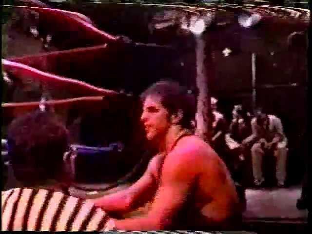 Mad Bomber v Kenny Lush 1/2