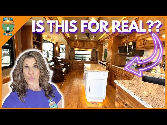 This Is The Best Made Custom Fifth Wheel RV On The Market — 2023 New Horizons Majestic!