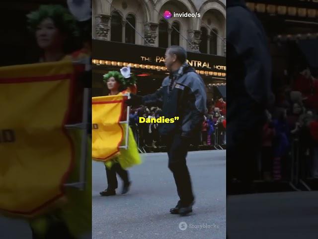Pickle CRAZE Takes Over 1830s New York City!