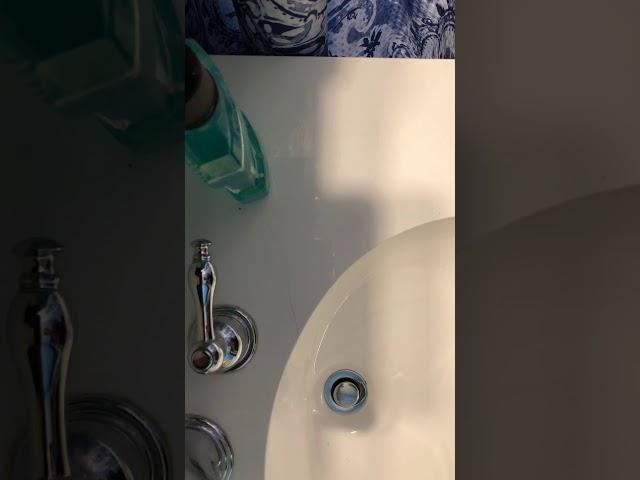 How to open yondr case