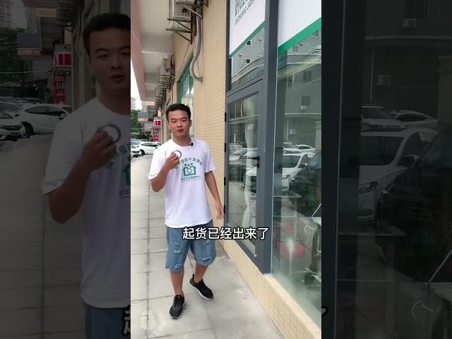 10万预算买到紫罗兰翡翠手镯毛坯，加工起货翻色成了妖紫色，大涨惊艳众人！ 完