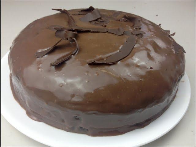 CHOCOLATE FUDGE CAKE - Todd's Kitchen