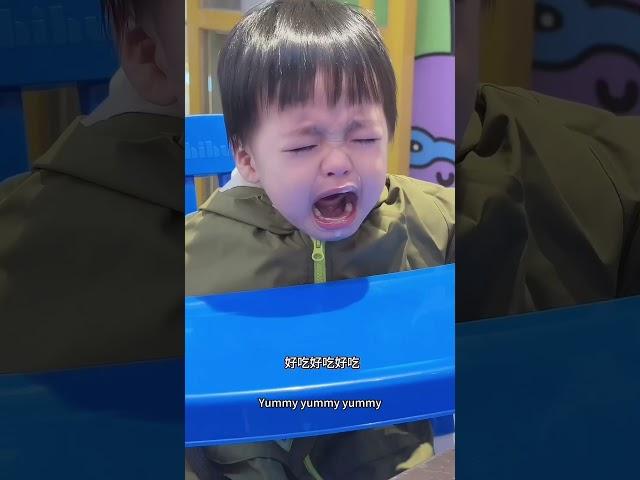 潘爸乐爷：宝宝因为爸爸说雪糕不好吃而嗷嗷大哭！好伤心～～ baby leye & pan #baby #dadlife #babyboy #family #familygoals