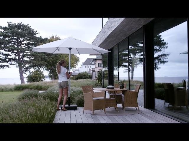 Cane-line’s Sunshade parasol | FinnishDesignShop.com