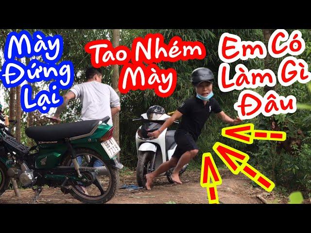 TXTV - Thánh Xàm Bị Gi.a.ng Hồ Chặng Đường Đòi Ch.é.m | Thánh Xàm Vlog