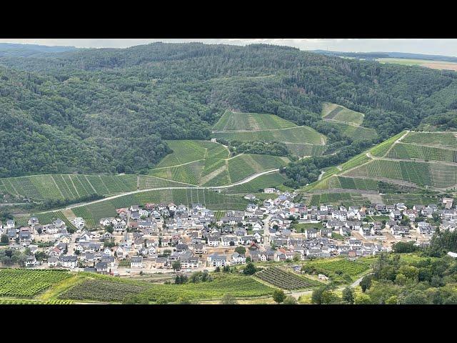 15.08.21: Dernau, Aussicht vom Krausbergturm, Kraus- Berg, Update Ahr Flutkatastrophe