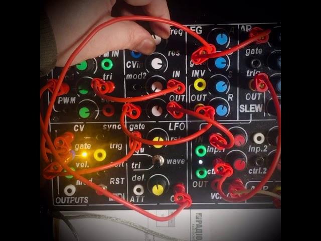 My DIY mini modular analog synthesizer CANTATOR