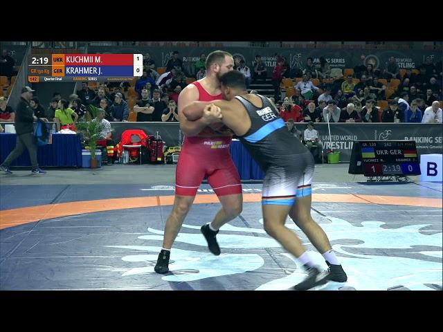 1/4 GR - 130 kg: M. KUCHMII (UKR) v. J. KRAHMER (GER)