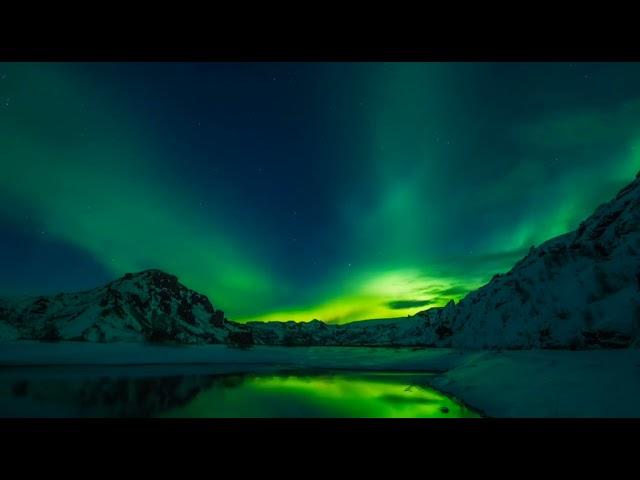Aurora 10 minute ambience (Aurora borealis)