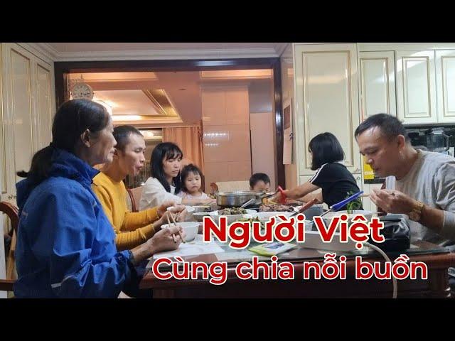 1 ngày trôi qua tâm trạng tốt hơn khi cùng các con chơi, cùng người thân ăn bữa cơm ấm cúng